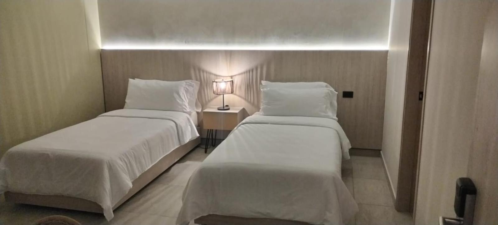 Sonata 44 Hotel Laureles Medellín Kültér fotó
