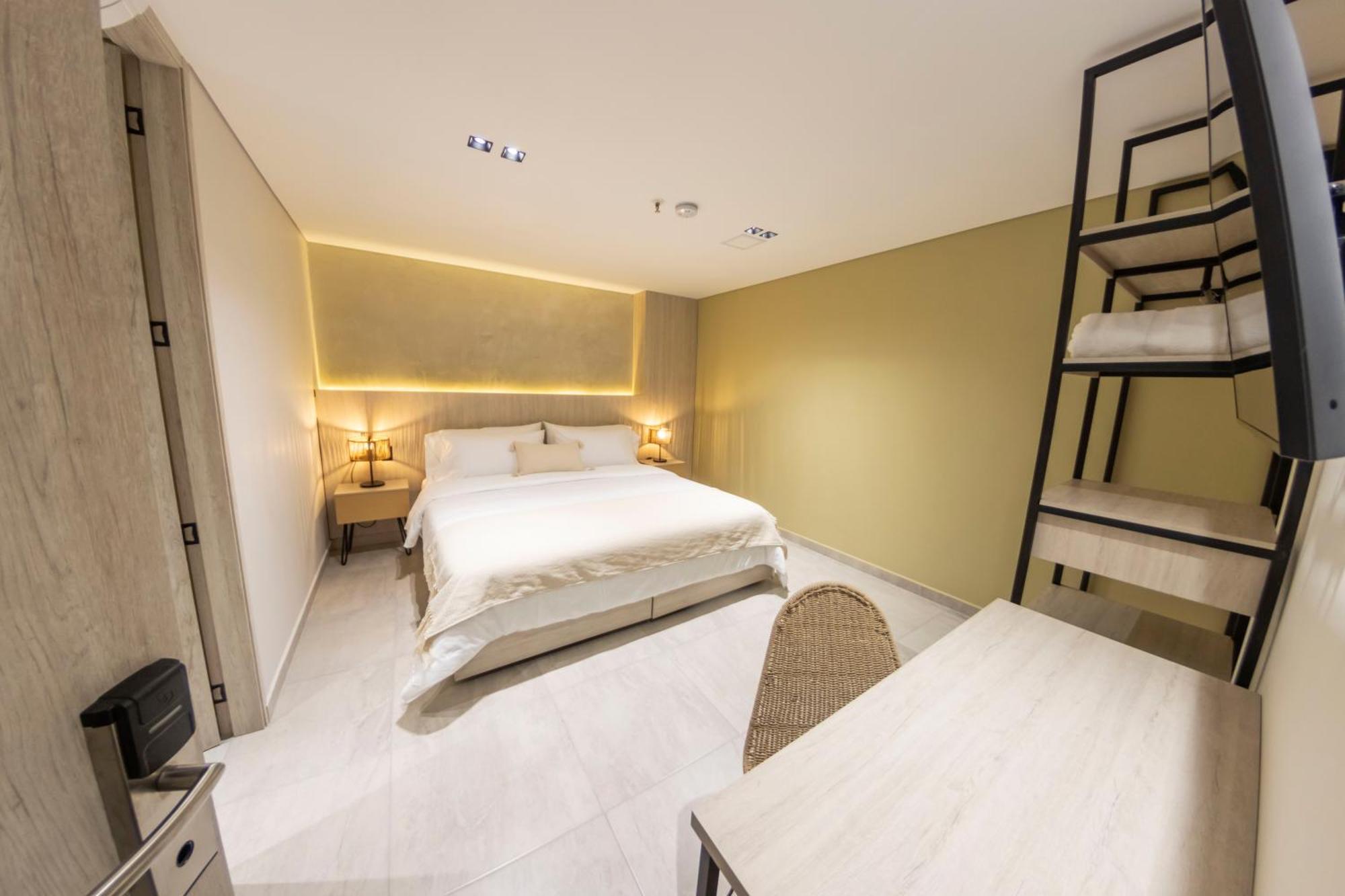 Sonata 44 Hotel Laureles Medellín Kültér fotó