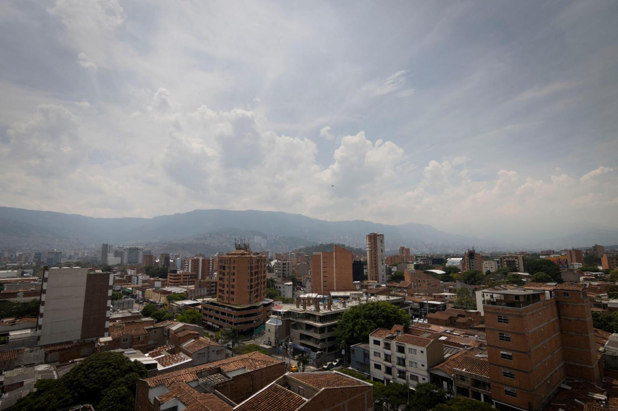 Sonata 44 Hotel Laureles Medellín Kültér fotó