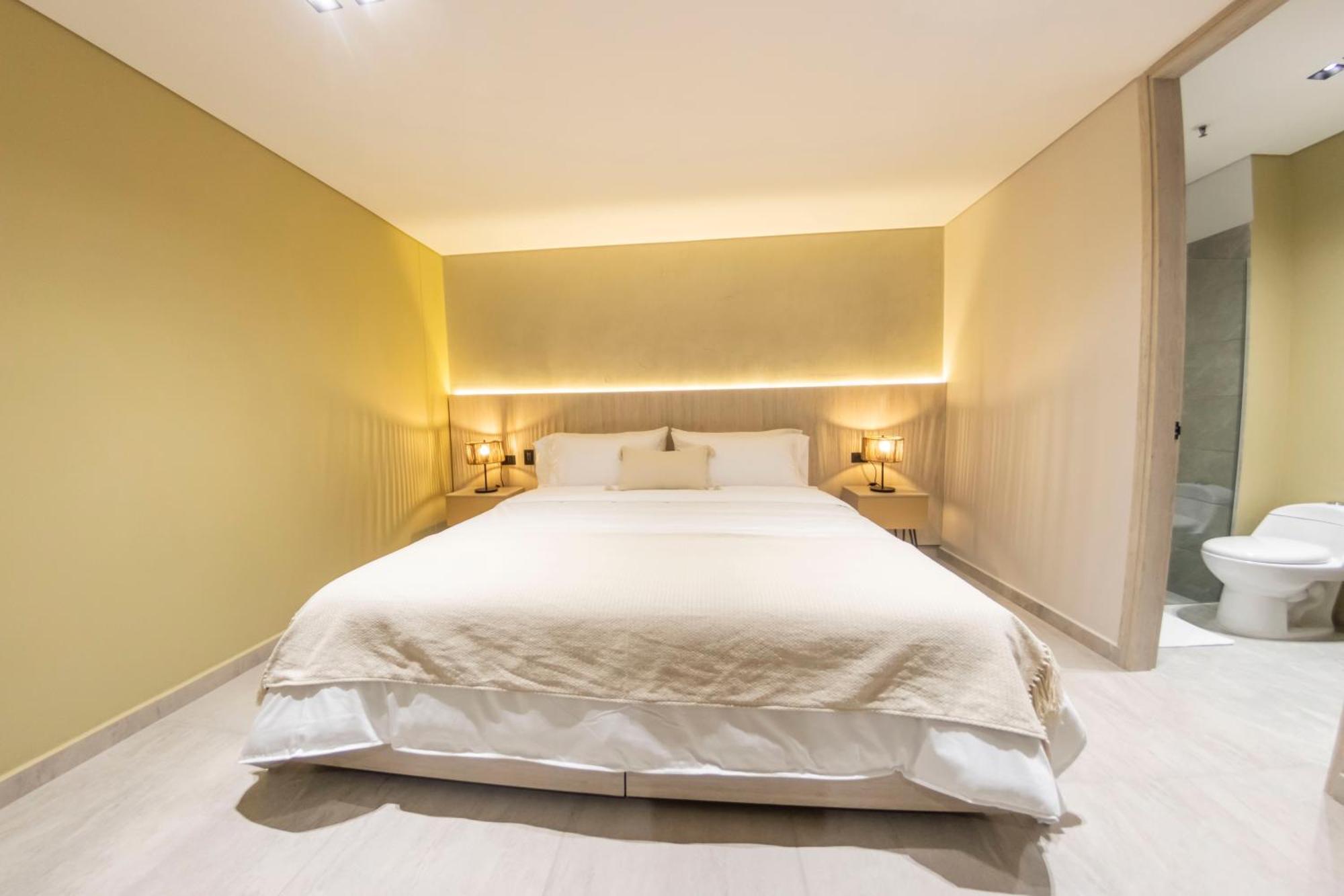 Sonata 44 Hotel Laureles Medellín Kültér fotó