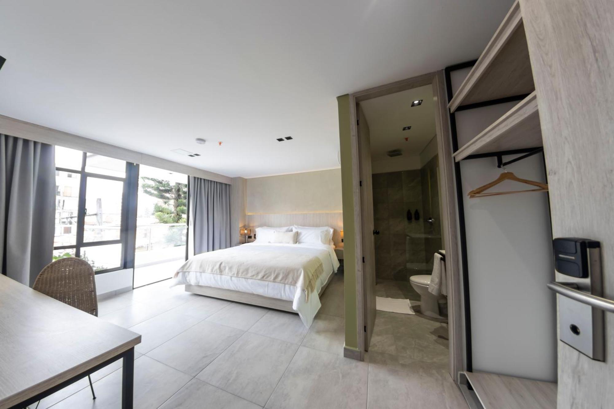 Sonata 44 Hotel Laureles Medellín Kültér fotó
